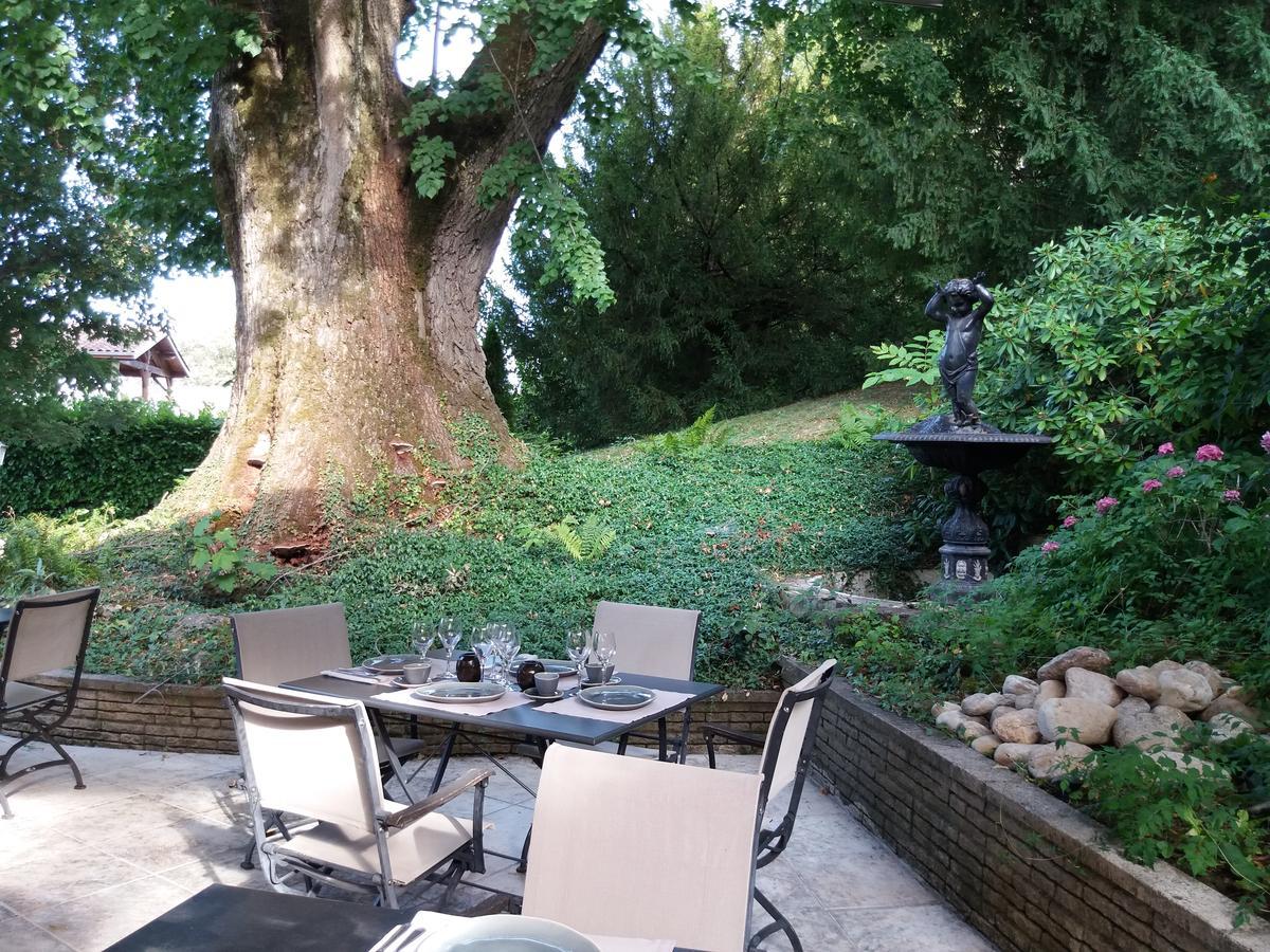 Auberge De "L'Hostellerie Le Saint Laurent" - Hotel Restaurant - Institut De "Bien Etre" Et Ses "Appart Hotel" ภายนอก รูปภาพ