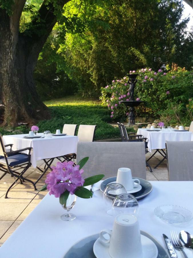 Auberge De "L'Hostellerie Le Saint Laurent" - Hotel Restaurant - Institut De "Bien Etre" Et Ses "Appart Hotel" ภายนอก รูปภาพ