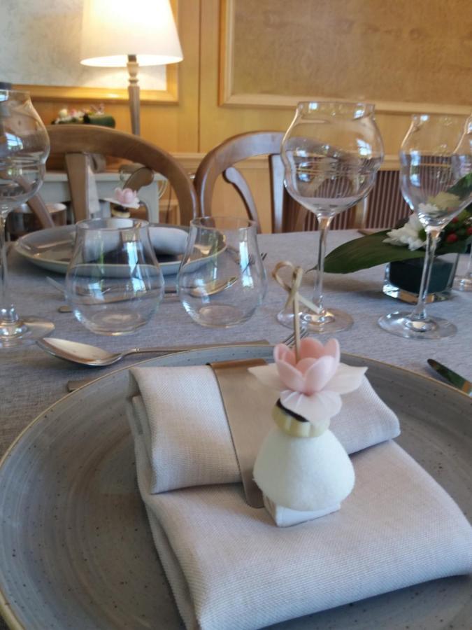 Auberge De "L'Hostellerie Le Saint Laurent" - Hotel Restaurant - Institut De "Bien Etre" Et Ses "Appart Hotel" ภายนอก รูปภาพ